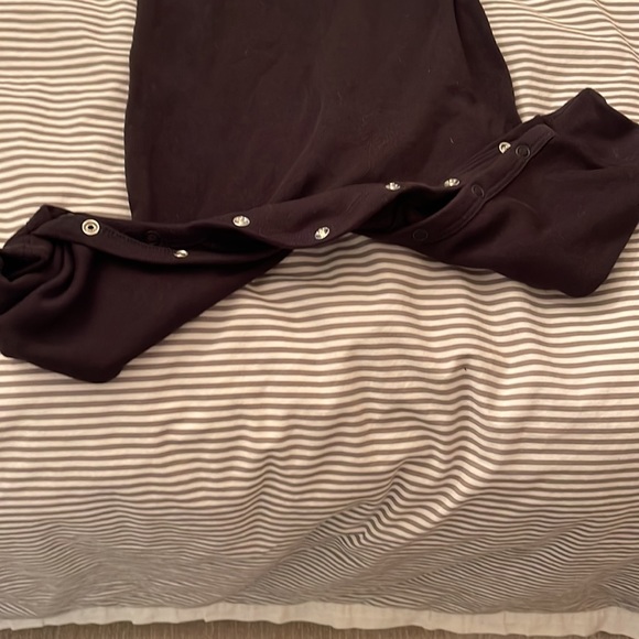 The Tiny Universe tuxedo onesie - Picture 4 of 5